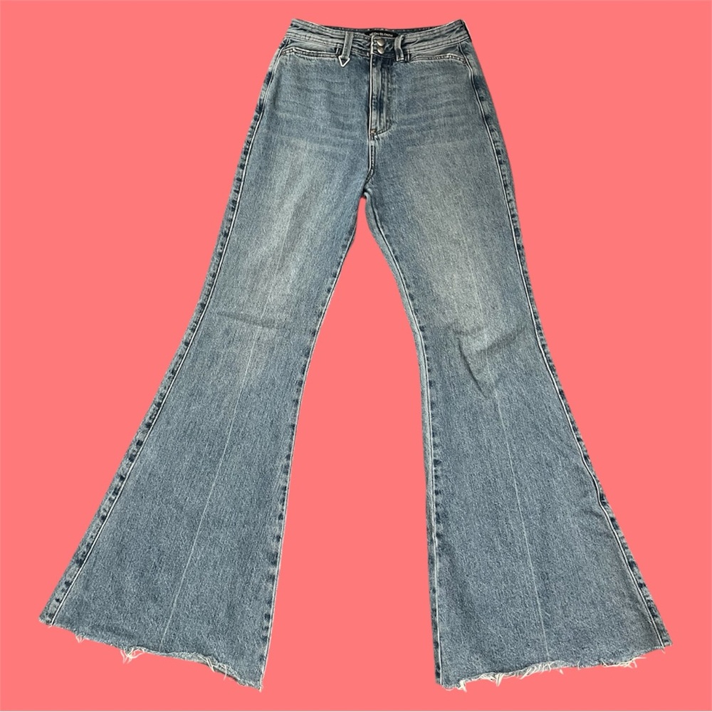 NEON BLONDE Classic Blue Flare Jeans Sz 26